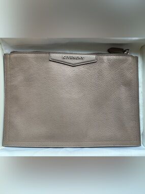 Givenchy leather envelope clutch bag with zipper